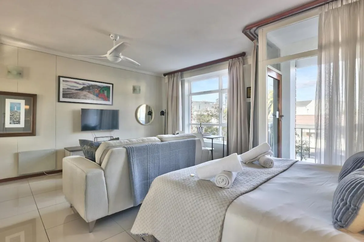 Cascades Sunny Studio With Views Cape Town 0*,  South Africa
